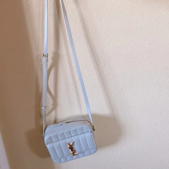 ✨SOLD✨YSL (Saint Laurent) Vicky Toy Small Quilted Lambskin Camera Bag - Picture 11 of 11